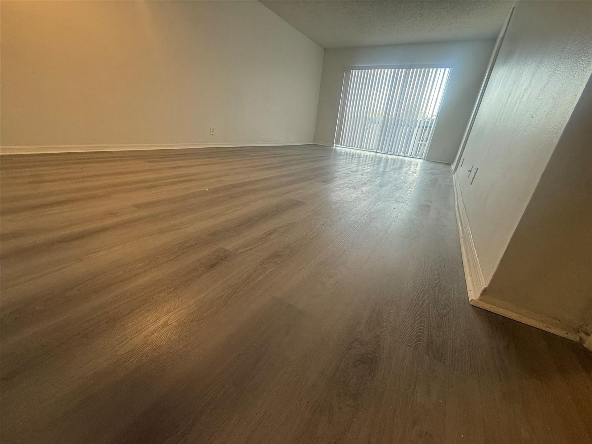 7960 N Colony Circle, Unit 206, Tamarac, FL 33321 Photo