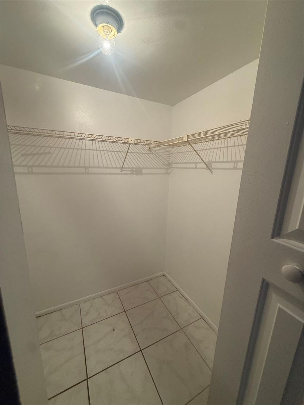 7960 N Colony Circle, Unit 206, Tamarac, FL 33321 Photo