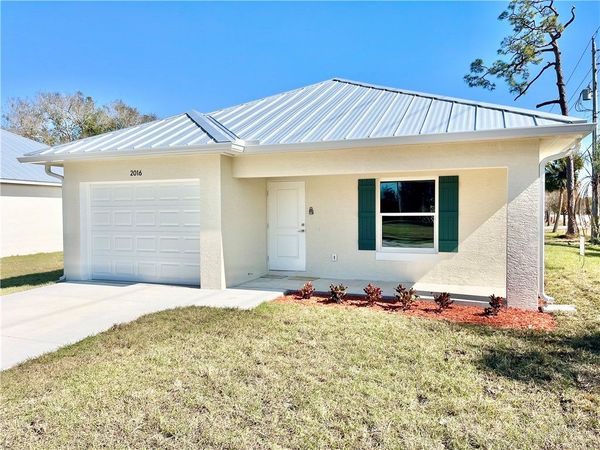 2016 80th Avenue, Vero Beach, FL 32966