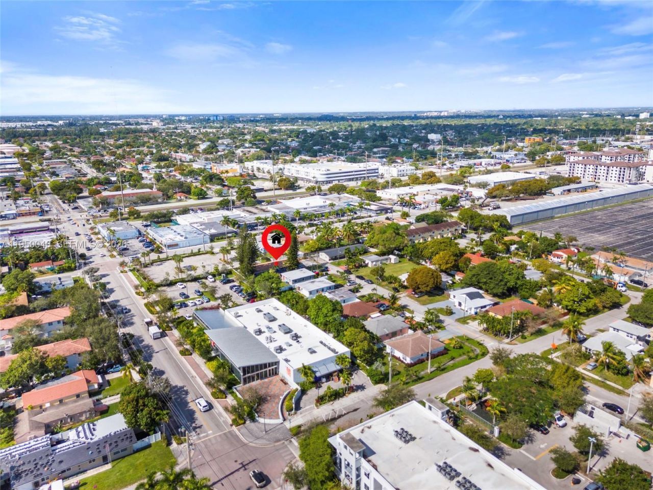 208 NE 4th St, Hallandale Beach, FL 33009 Photo