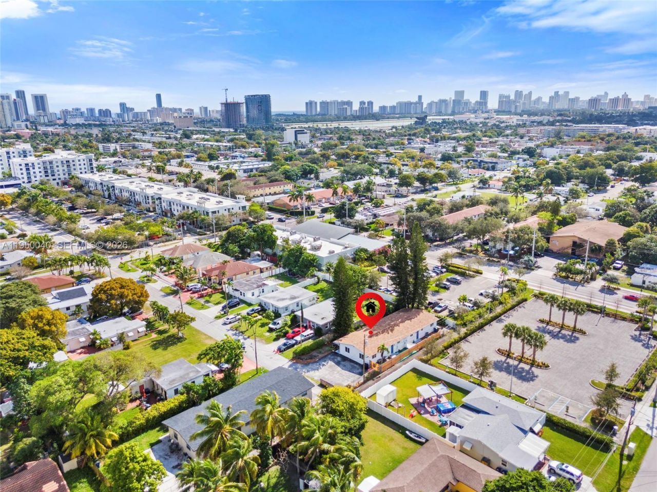 208 NE 4th St, Hallandale Beach, FL 33009 Photo