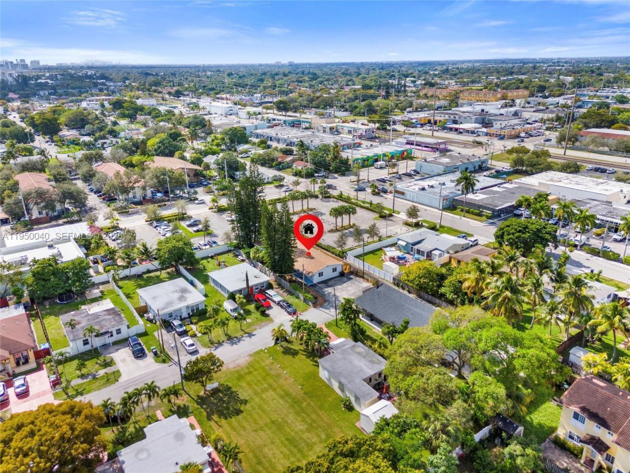 208 NE 4th St, Hallandale Beach, FL 33009 Photo