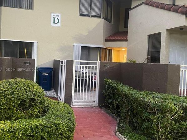 9781 SW 138th Ave, Unit DB1R, Miami, FL 33186