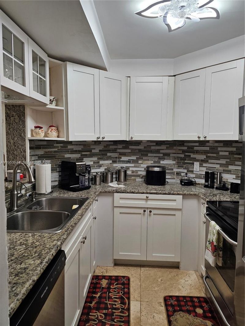 9781 SW 138th Ave, Unit DB1R, Miami, FL 33186 Photo