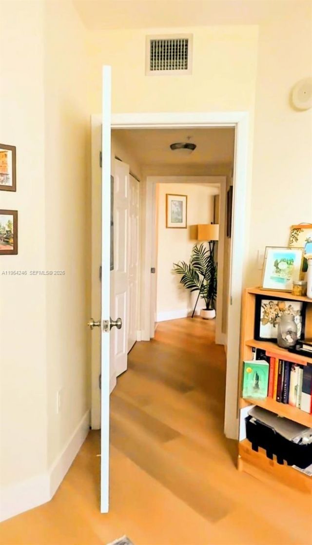 2000 N Bayshore Dr, Unit 801, Miami, FL 33137 Photo