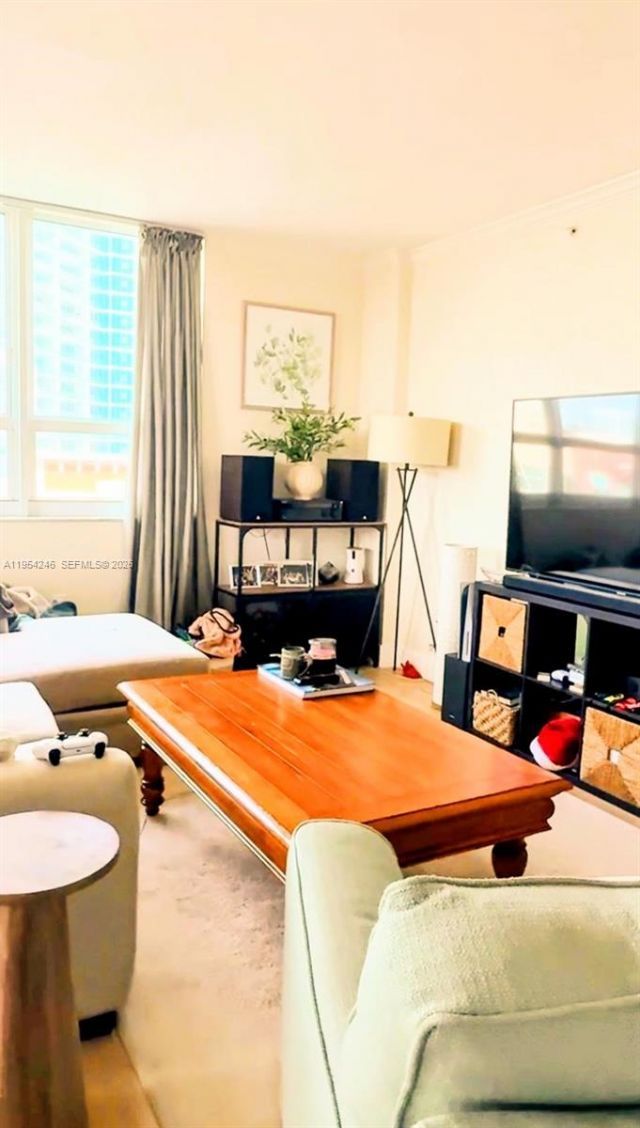 2000 N Bayshore Dr, Unit 801, Miami, FL 33137 Photo