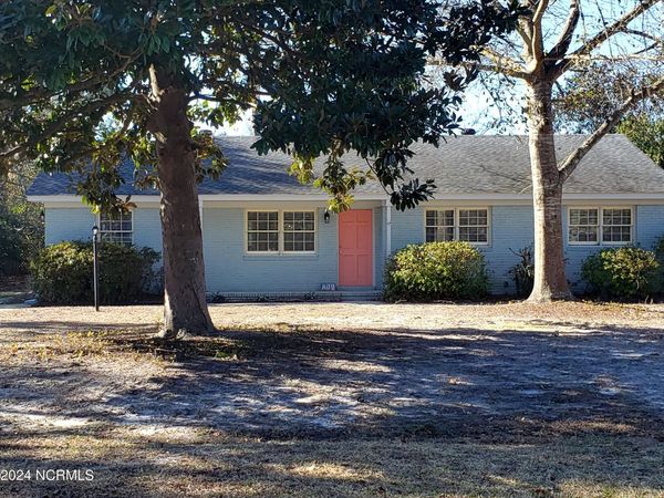 809 Shakespeare Drive, Wilmington, NC 28405