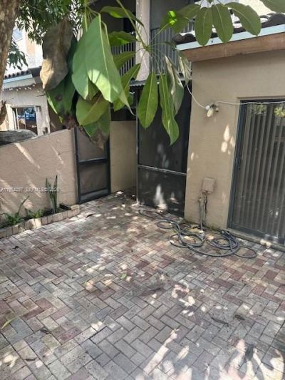 8682 NW 40th St , Unit 8682, Coral Springs, FL 33065 Photo