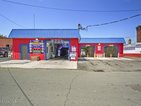 690-696 River Street, Troy, NY 12180