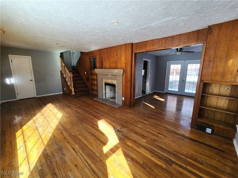 1691 S Belvoir Boulevard, South Euclid, OH 44121 Photo 3