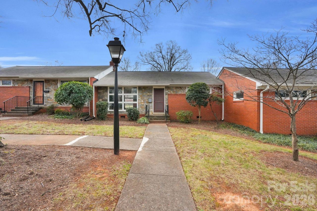 4623 Woodlark Lane, Charlotte, NC 28211 Main Photo