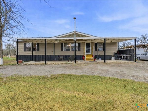 1278 Fm 812 , Cedar Creek, TX 78612