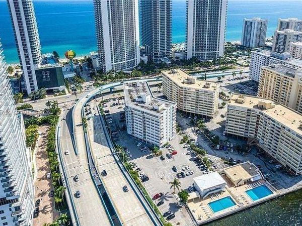 1801 S Ocean Dr, Unit 740, Hallandale Beach, FL 33009