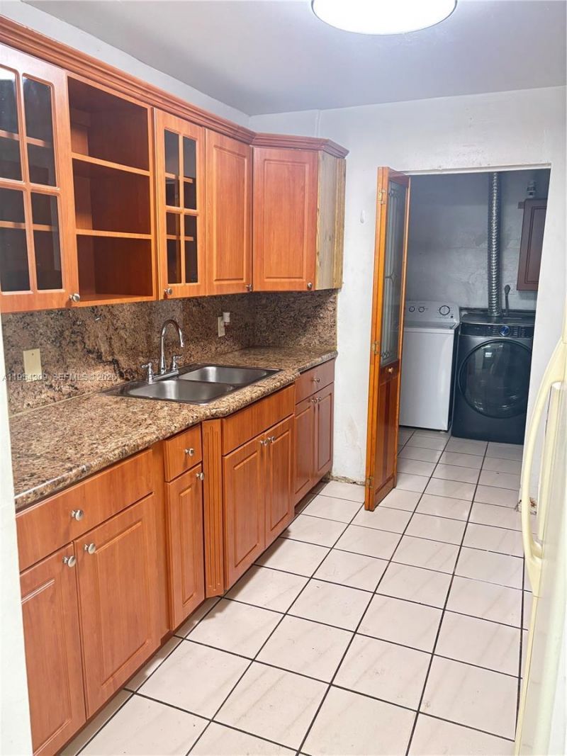 19480 SW 121st Ave , Miami, FL 33177 Photo