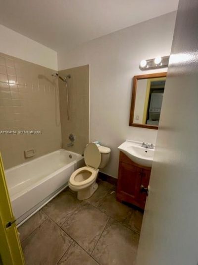 20815 NE 8th Ct , Unit 201-20, Miami, FL 33179 Photo