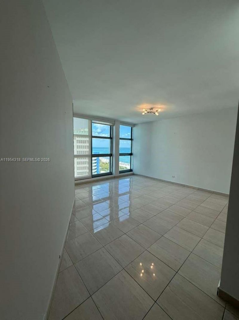 5055 Collins Ave, Unit 12B, Miami Beach, FL 33140 Photo