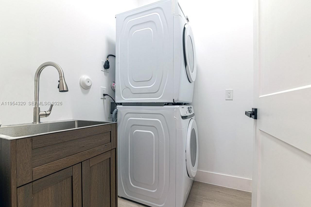 1357 NW 42nd St, Unit 1357, Miami, FL 33142 Photo