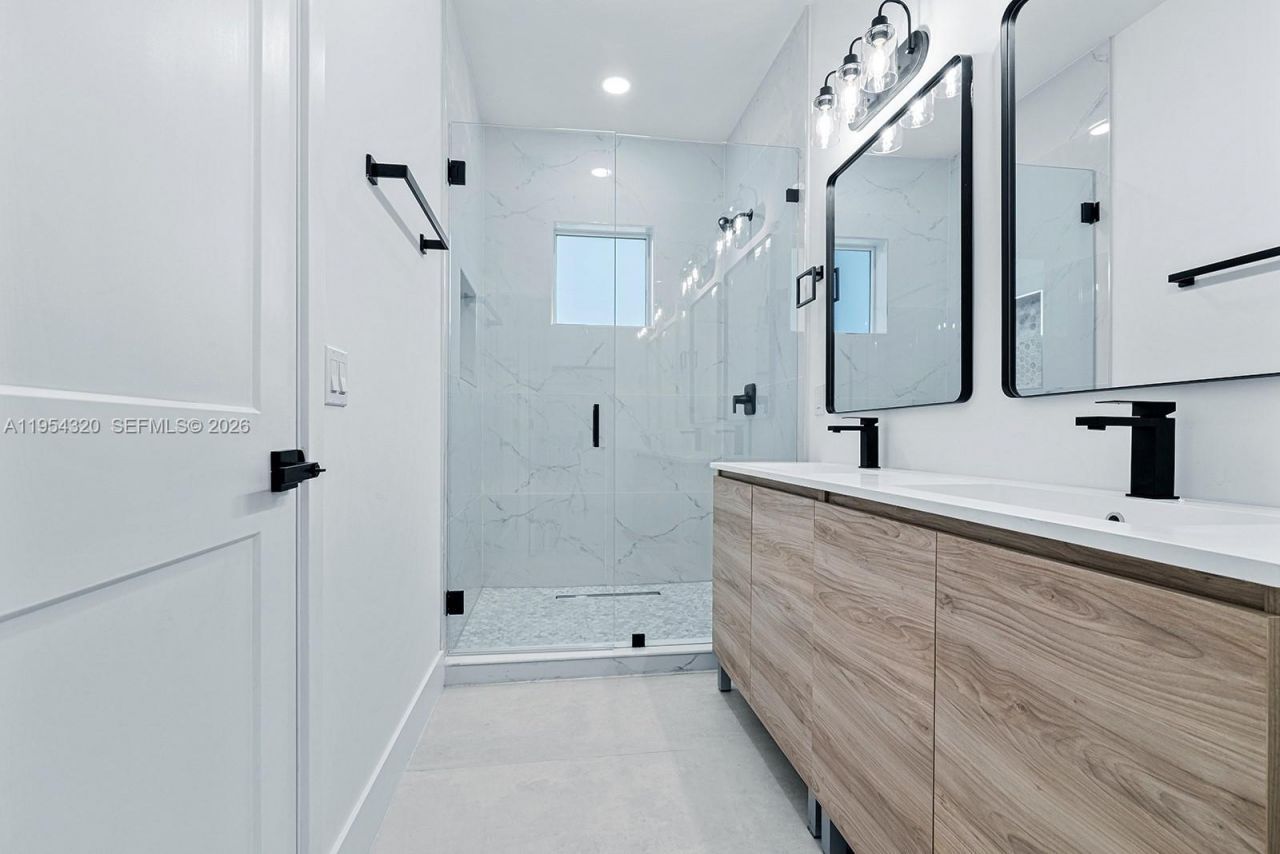 1357 NW 42nd St, Unit 1357, Miami, FL 33142 Photo