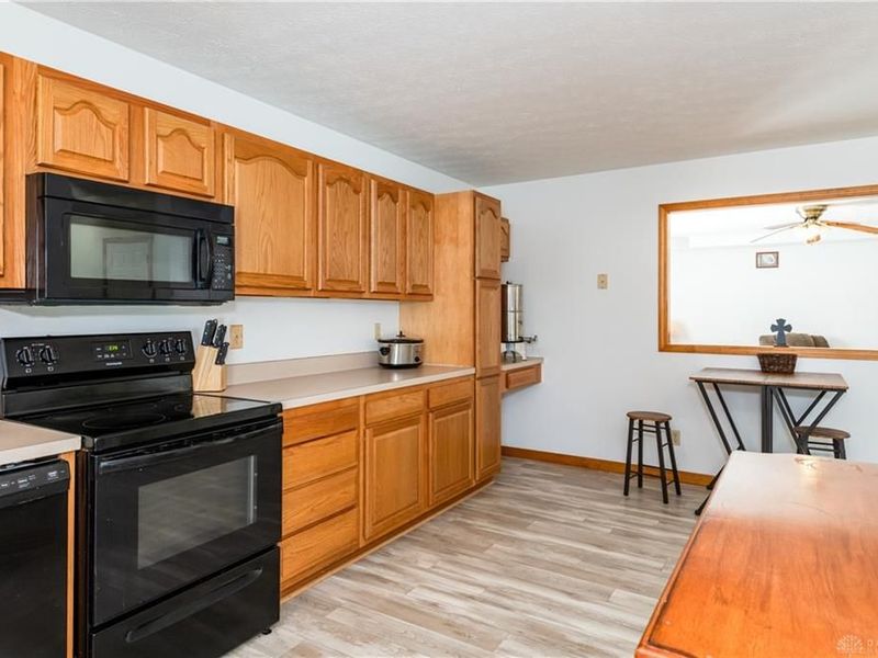 108 Esther Drive, Lewisburg, OH 45338 Photo 13