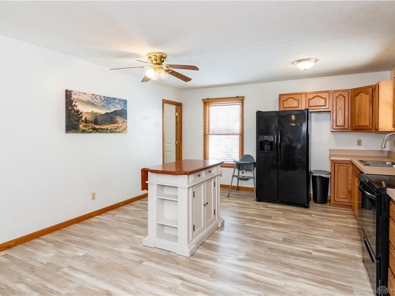 108 Esther Drive, Lewisburg, OH 45338 Photo 17