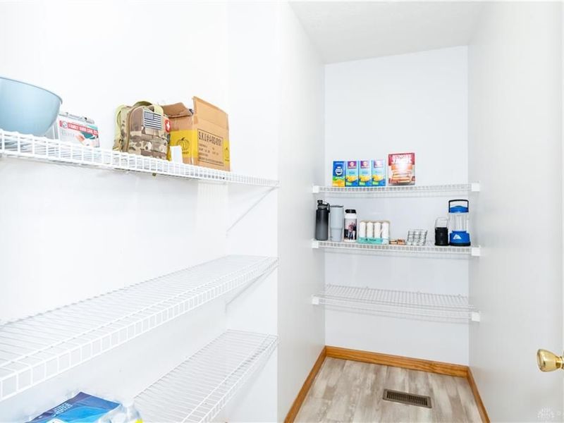 108 Esther Drive, Lewisburg, OH 45338 Photo 18