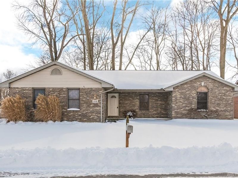 108 Esther Drive, Lewisburg, OH 45338 Photo 4