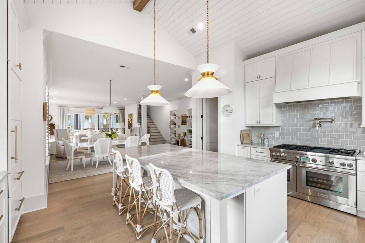 452 Morrison Street Photo 22