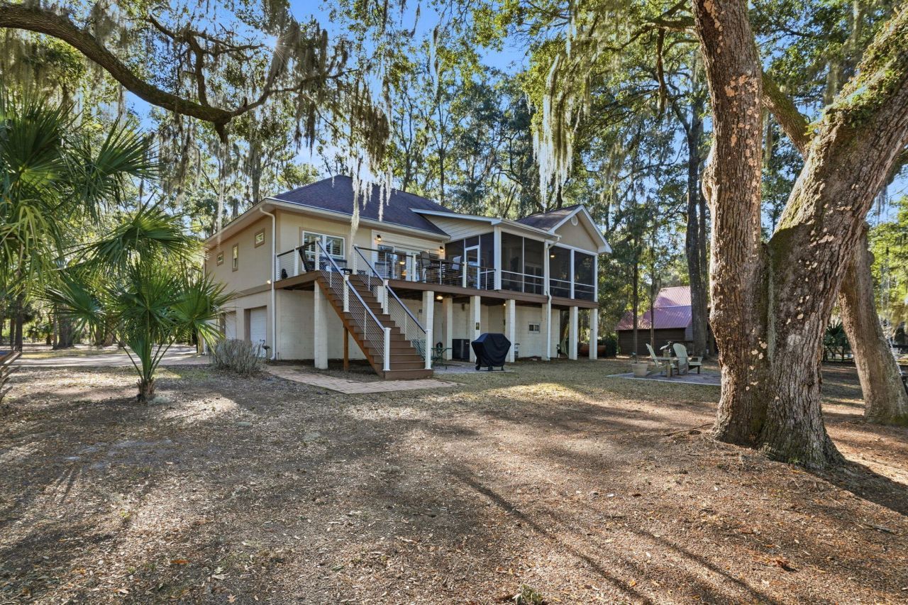 8448 Chisolm Plantation Road Photo 14