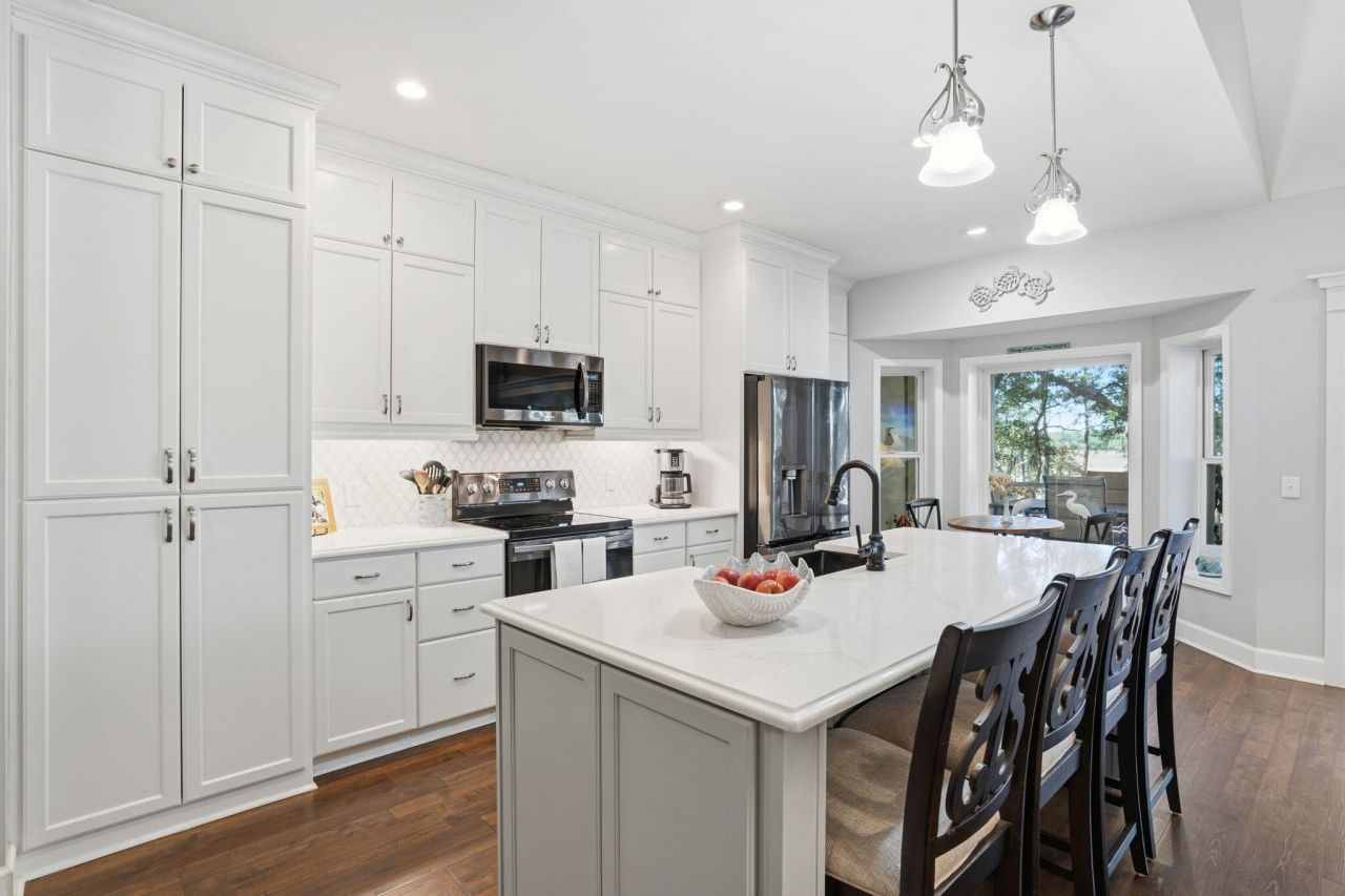 8448 Chisolm Plantation Road Photo 20