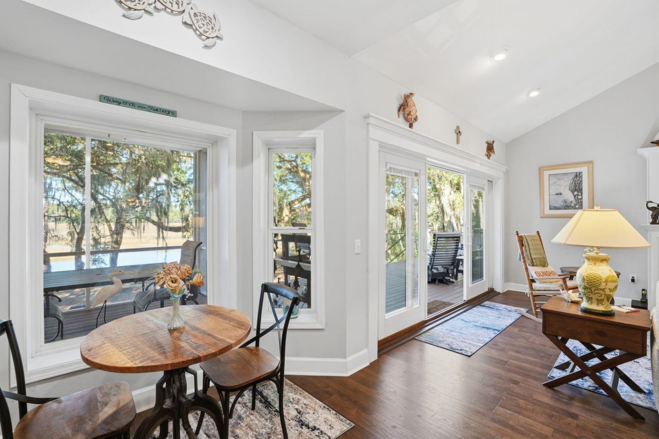 8448 Chisolm Plantation Road Photo 23