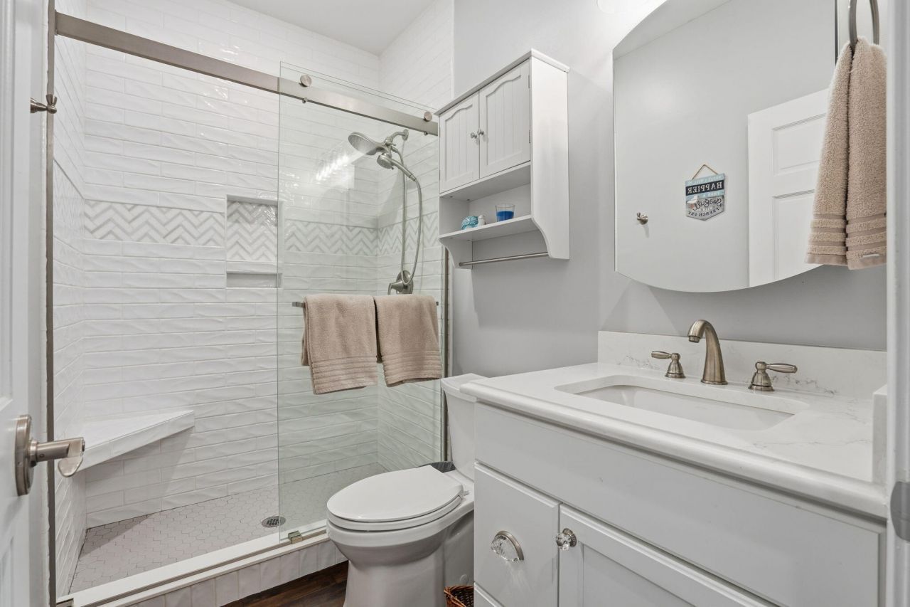 8448 Chisolm Plantation Road Photo 32