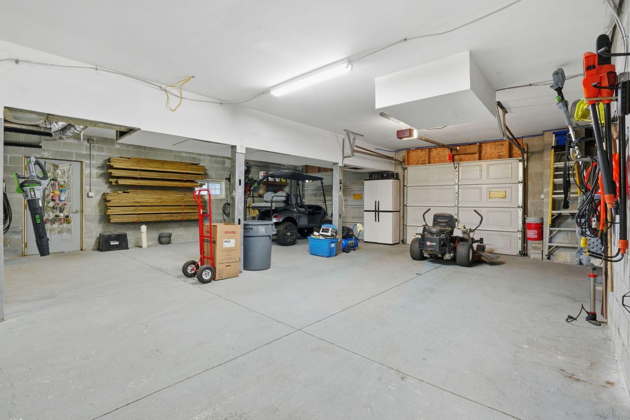 8448 Chisolm Plantation Road Photo 39