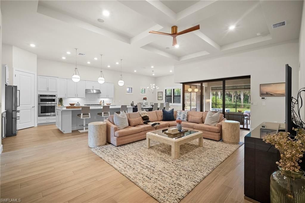 9774 Everglades Dr, Naples, FL 34120 Photo