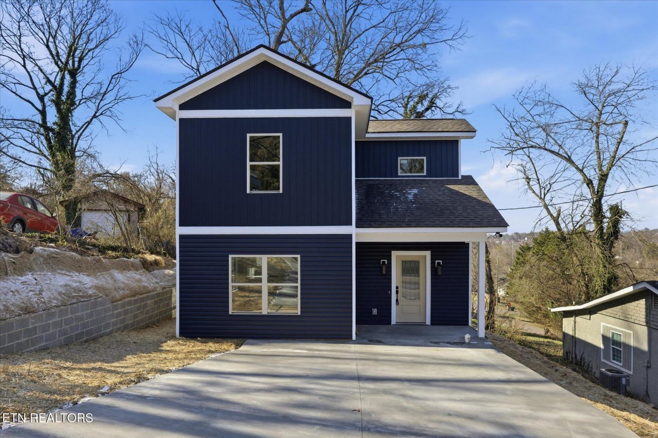 2417 Waverly Street St, Knoxville, TN 37921 Main Photo