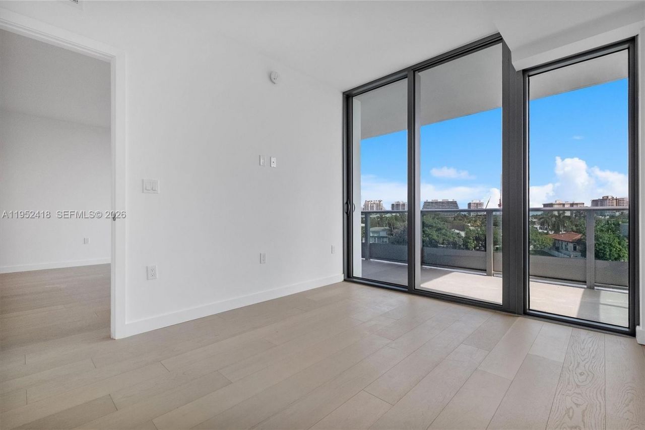 9221 E Bay Harbor, Unit 509, Bay Harbor Islands, FL 33154 Photo