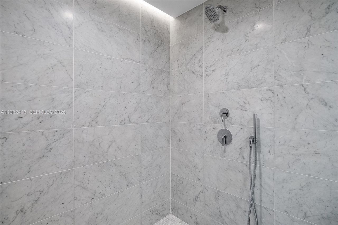 9221 E Bay Harbor, Unit 509, Bay Harbor Islands, FL 33154 Photo