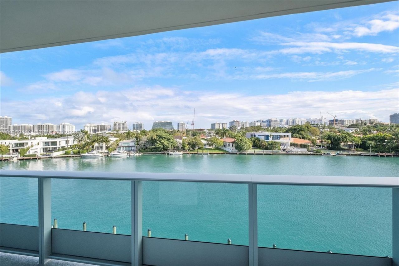 9221 E Bay Harbor, Unit 509, Bay Harbor Islands, FL 33154 Photo