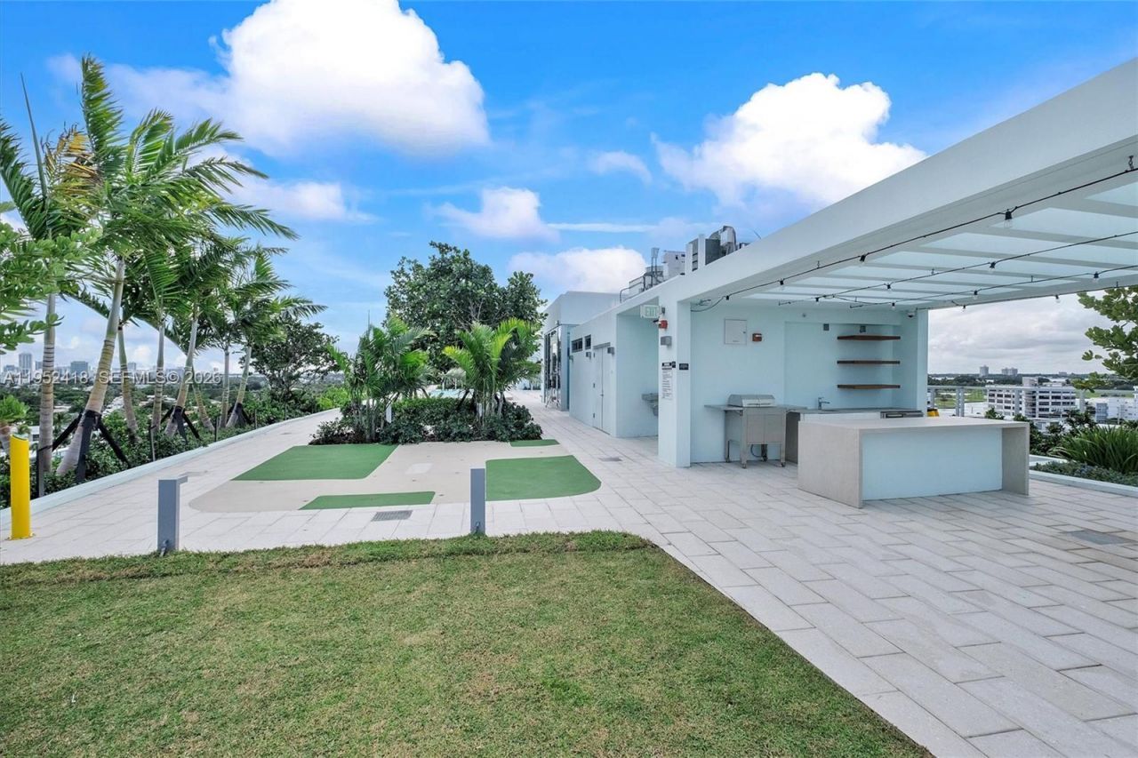 9221 E Bay Harbor, Unit 509, Bay Harbor Islands, FL 33154 Photo