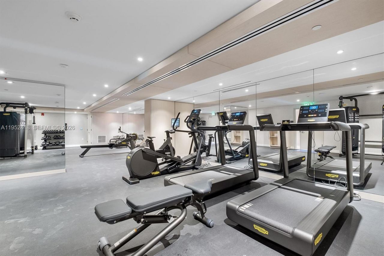 9221 E Bay Harbor, Unit 509, Bay Harbor Islands, FL 33154 Photo