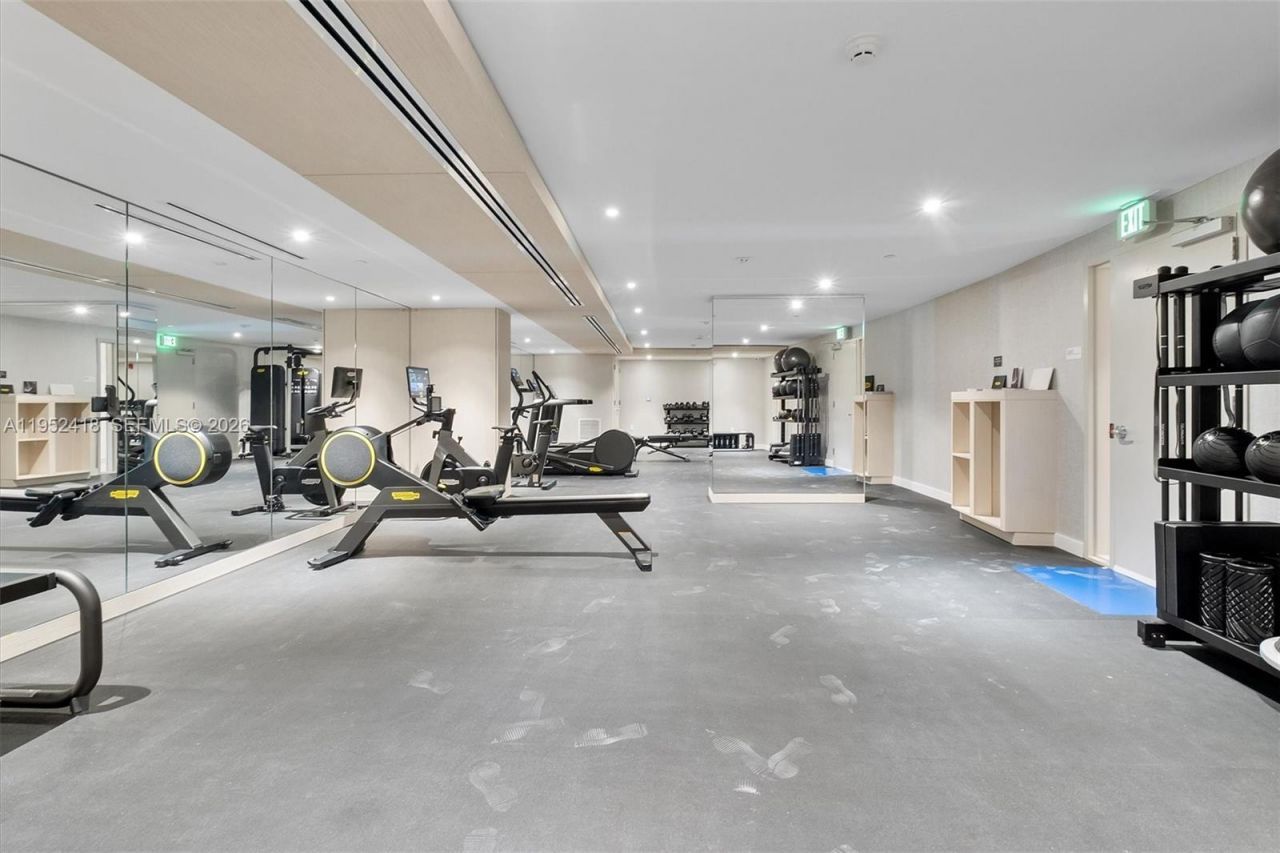 9221 E Bay Harbor, Unit 509, Bay Harbor Islands, FL 33154 Photo