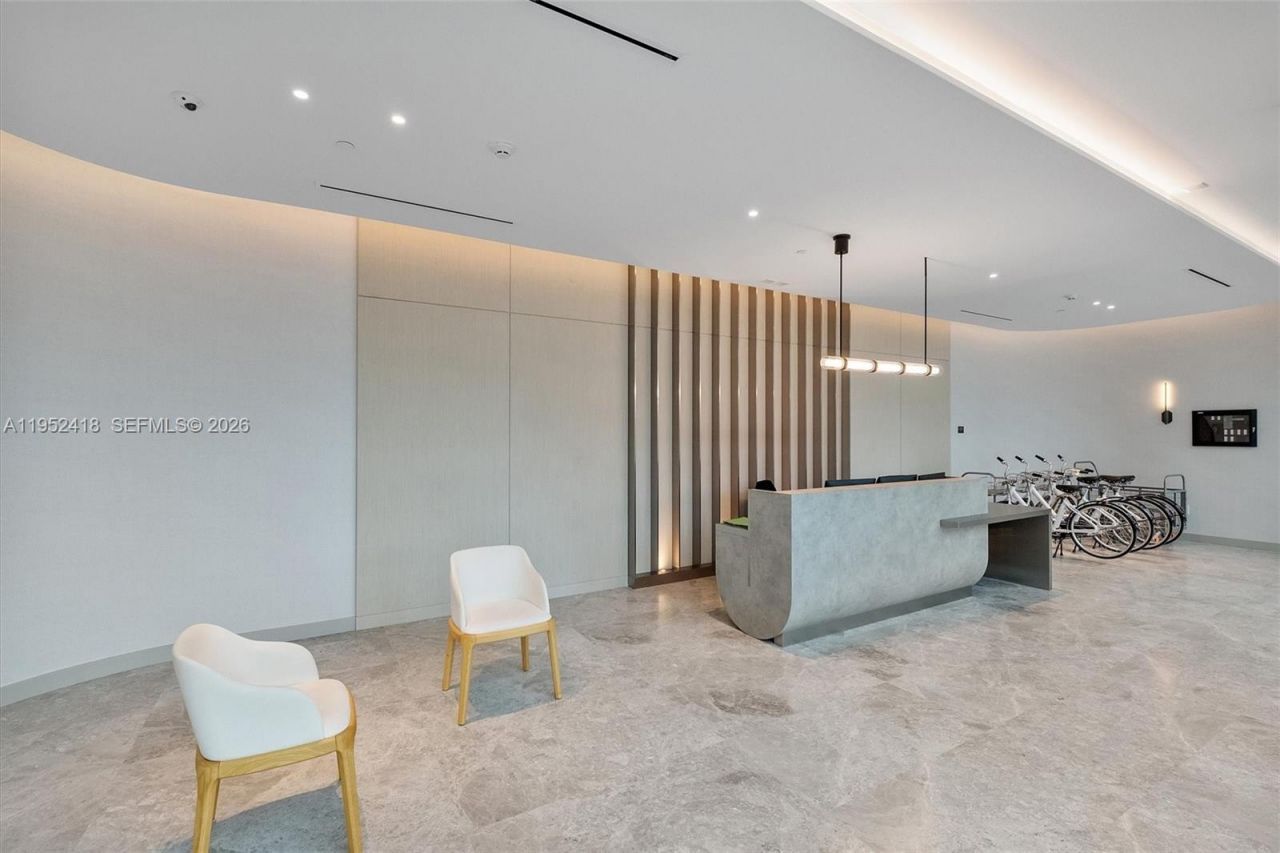 9221 E Bay Harbor, Unit 509, Bay Harbor Islands, FL 33154 Photo