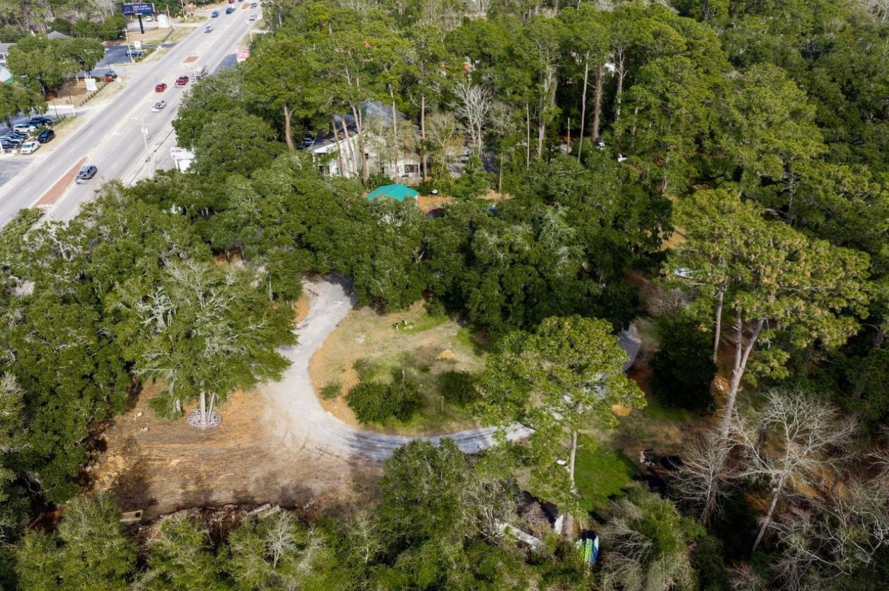 10670 Ocean Hwy.  Photo 8