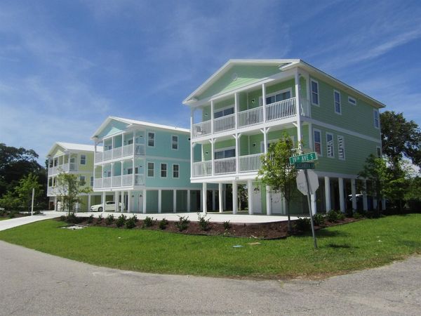 280 19th Ave. S, Unit B, Myrtle Beach, SC 29577