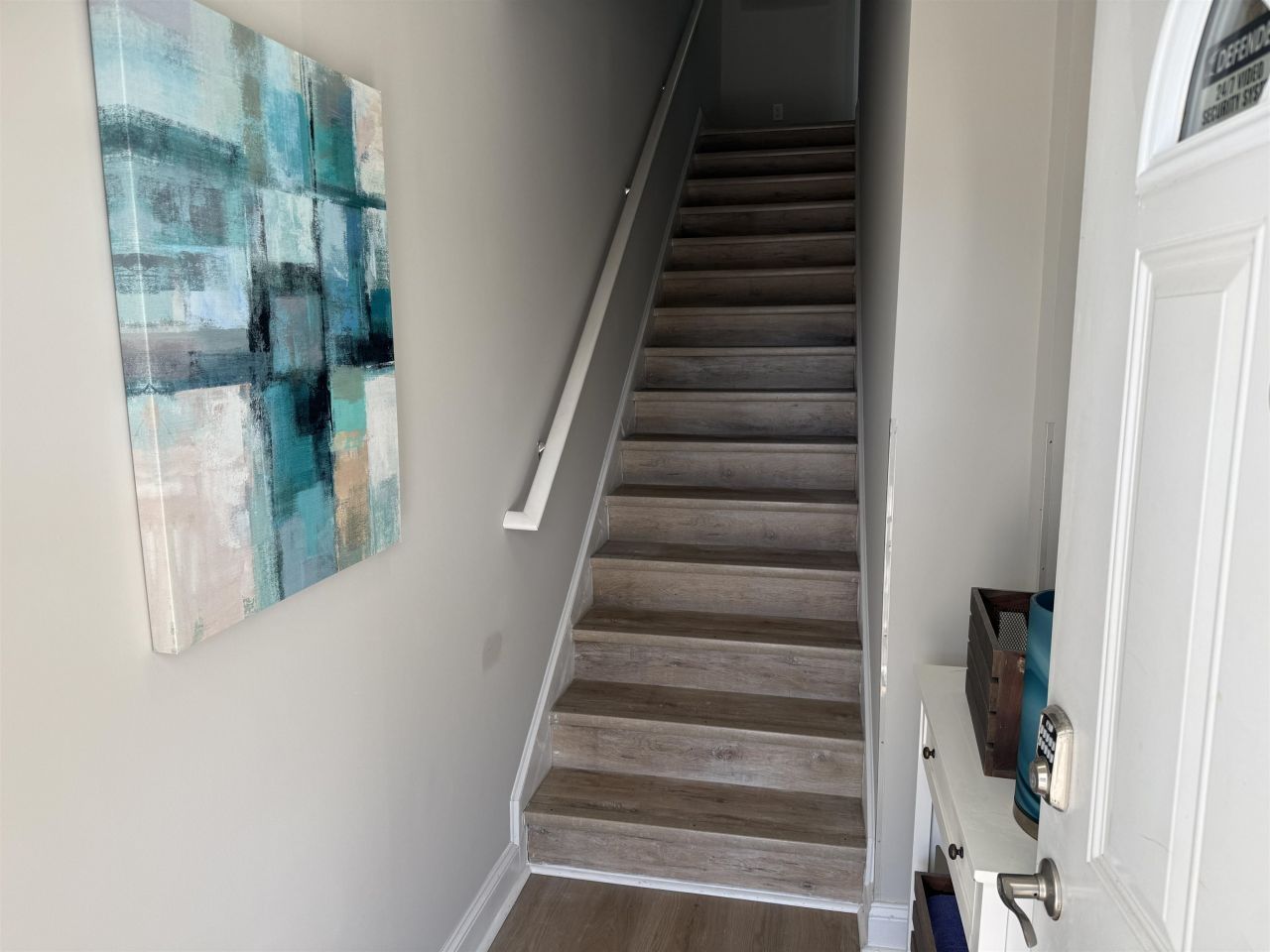 280 19th Ave. S Photo 3