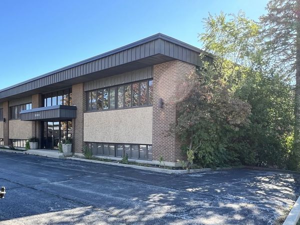 505 E Hawley Street, Unit 505-511, Mundelein, IL 60060