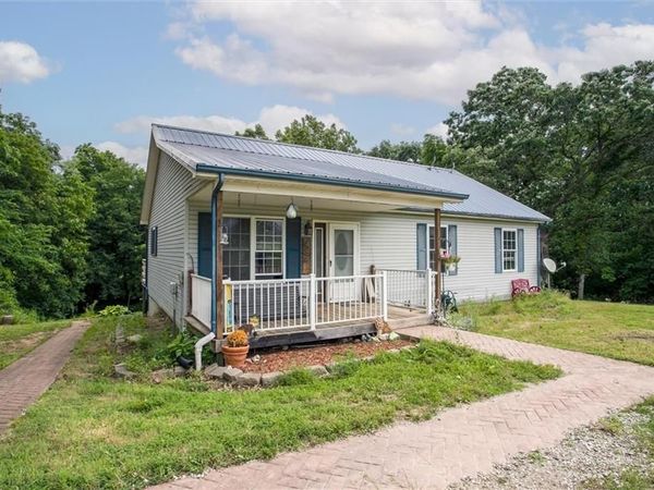 458 NE 200th Road, Knob Noster, MO 65336