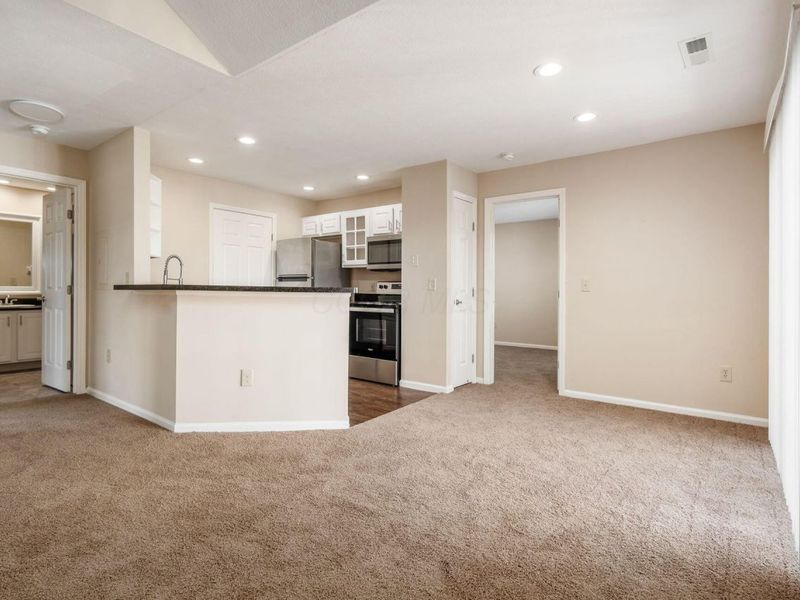 5066 Stratford Pine Lane, Dublin, OH 43016 Photo 16