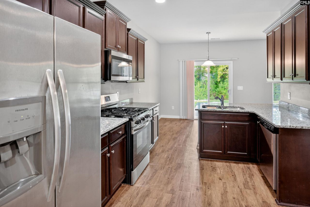 371 Explorer Drive Photo 12