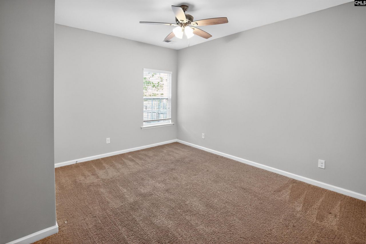 371 Explorer Drive Photo 17