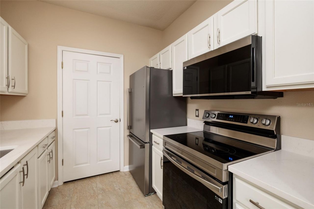 4802 51st Street W, Unit 205, Bradenton, FL 34210 Photo